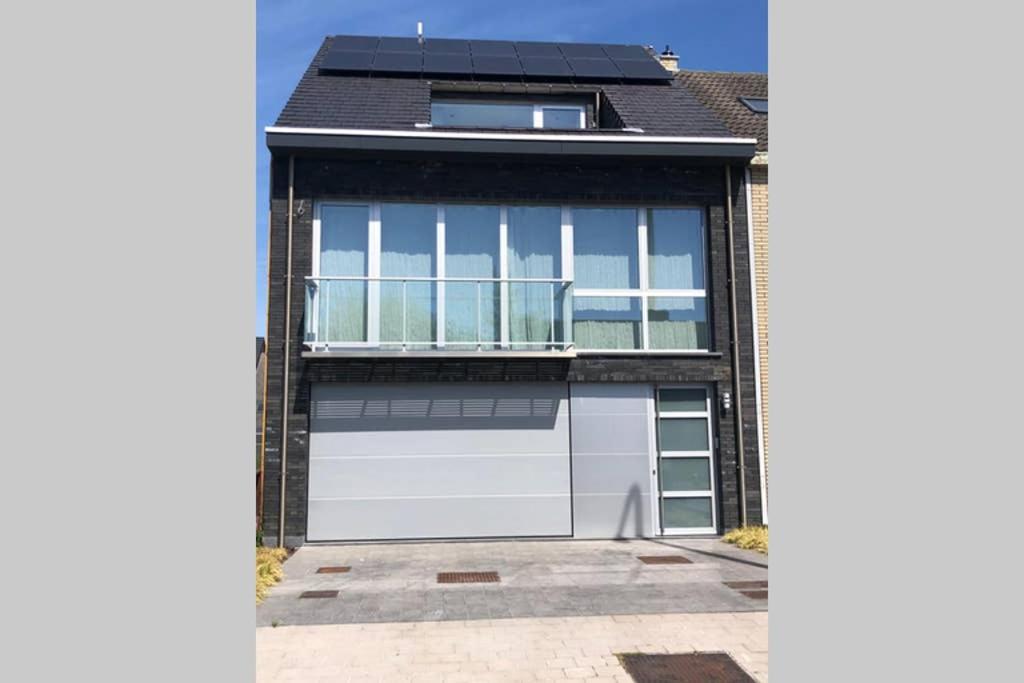 Nieuwbouw Appartement Op 450 Meter Van Het Strand. Bredene Exterior photo