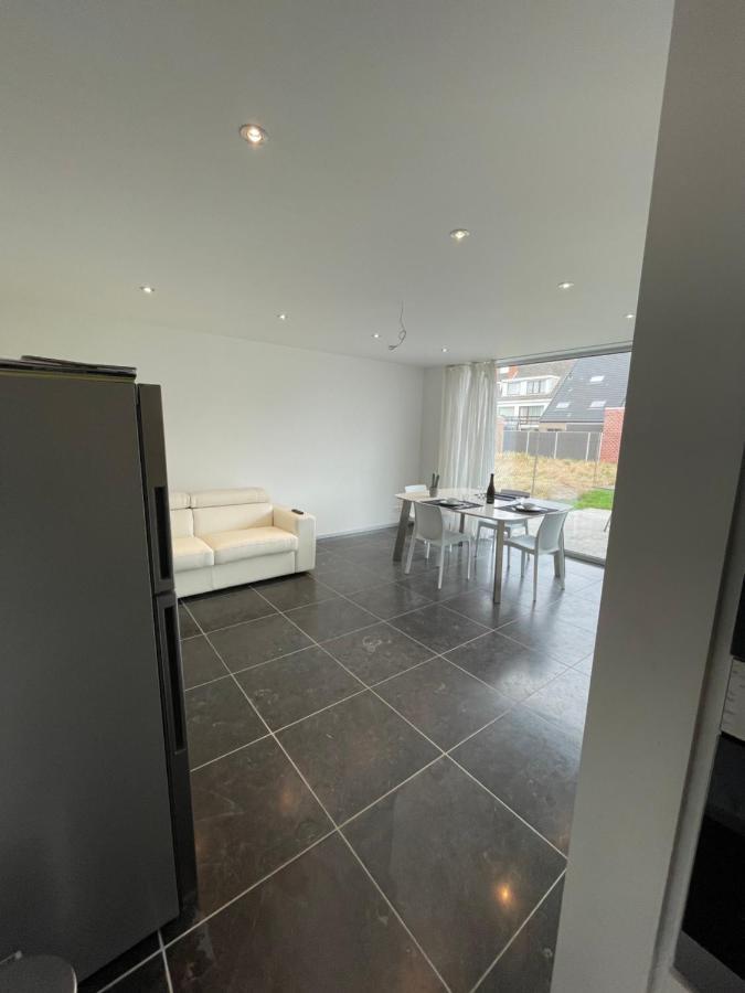 Nieuwbouw Appartement Op 450 Meter Van Het Strand. Bredene Exterior photo