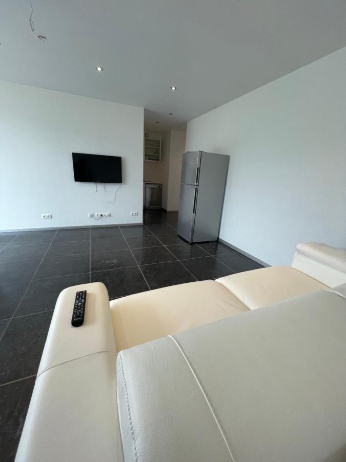 Nieuwbouw Appartement Op 450 Meter Van Het Strand. Bredene Exterior photo